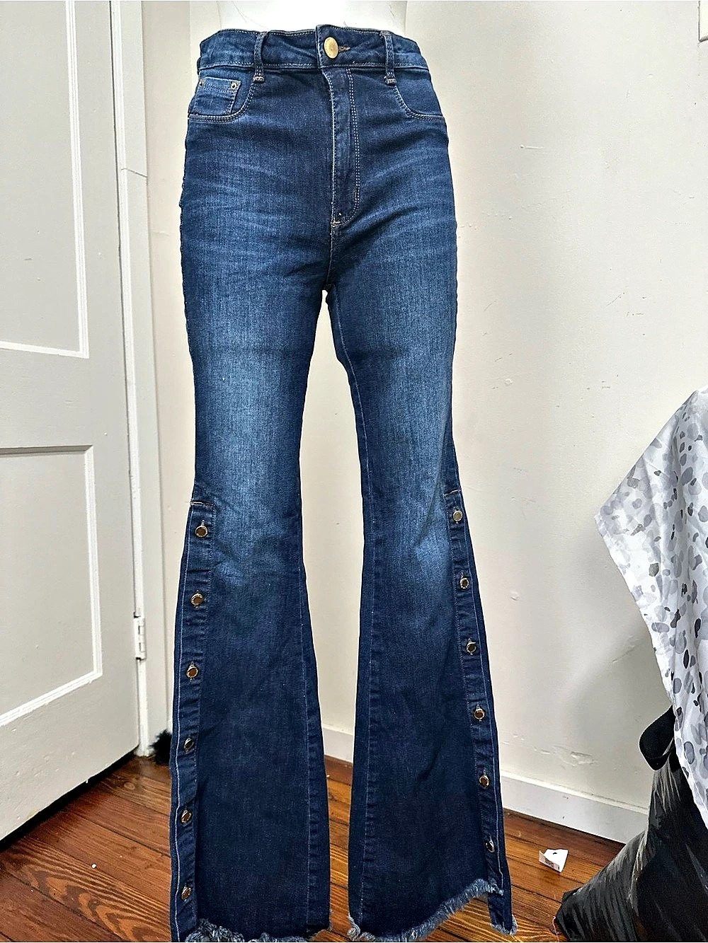 Salgado 15420 Wide Leg Jeans in Blue Size 6